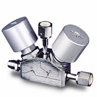 UHP Diaphragm Y-Valve - Manual or Air-Actuated (Vacuum to 250 psig) - 955Y Series
